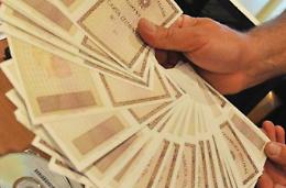 Furto notturno all'Anagrafe: rubate 104 carte d'identità