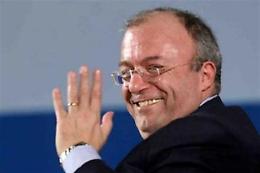 Elezioni regionali 2000, sorpresosa: vince Storace, battuto Badaloni