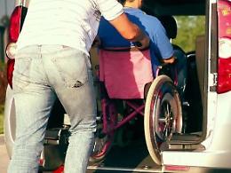 Alunni disabili: stanziate le risorse per il trasporto scolastico