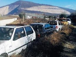 Scoperta discarica di rifiuti pericolosi: denunciata una quarantottenne