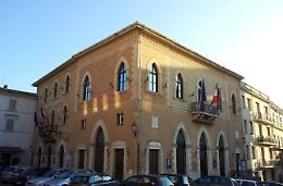 Studenti delle scuole superiori: arrivano le borse di studio
