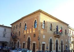 Pulizia delle cunette stradali, l'amministrazione prende provvedimenti