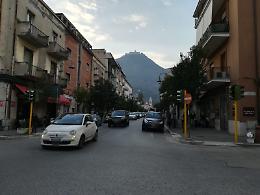Ladri acrobati svaligiano un noto studio di professionisti: ricco il bottino