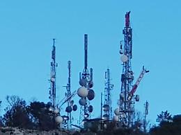 Alatri, ripetitore Mediaset spezzato dal vento: black out nelle trasmissioni