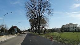 Incidente sulla Casilina, fuoristrada contro autobus: un uomo in ospedale