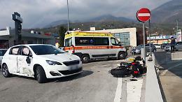 Sora, incidente in zona Selva: auto contro moto. Centauro ricoverato a Roma
