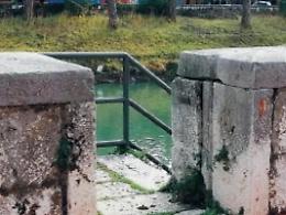 Sora, pericolo costante sul Lungoliri: accessi al fiume senza alcuna protezione