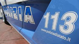 Rubano la borsa ad una donna e fuggono: ladri "maldestri" in manette