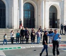 “Cittadini come voi”: un flash mob per dire basta ai pregiudizi
