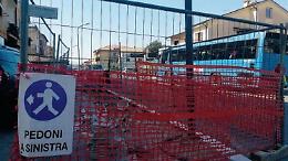 Isola del Liri, marciapiedi di via Napoli: lavori fermi e polemiche