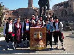 Festa dei piccoli Comuni: applausi per le tradizioni di Fumone