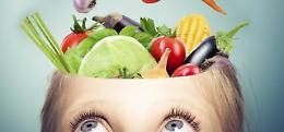 Alimentarsi intelligenteMENTE: anche il cervello ha bisogno di mangiare