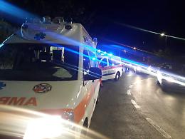 Giovane investito da un'auto mentre era in bici: soccorso e portato in ospedale