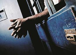 Il Garante dei detenuti: le nostre carceri sono sovraffollate