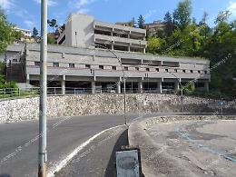 Tre esperti per il parcheggio multipiano