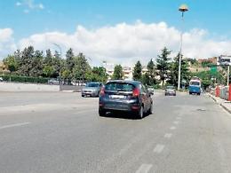 Donna investita da un'auto: momenti di terrore sulla Casilina