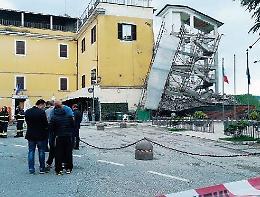 Ceprano, crolla la parete di un palazzo: ora indaga la Procura