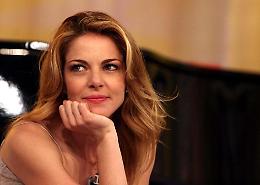 Claudia Gerini, ecco le sue prime parole sul nuovo fidanzato Simon