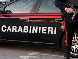 Banditi intercettati nelle campagne: vedono i carabinieri e scappano