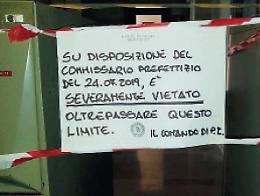 Transenne in Comune, gli uffici non sono sicuri: accesso vietato