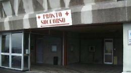 Sora, allarme sicurezza nel parcheggio del pronto soccorso: crepe nelle travi