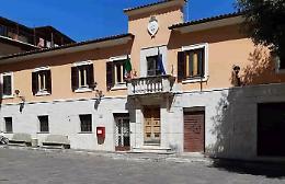 Casse in profondo rosso: e ora il Comune non paga gli stipendi