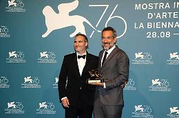 Joker conquista il Festival del Cinema di Venezia: suo il Leone d'oro