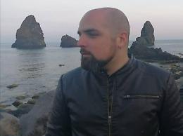 Tra musica e ricordi, nel nome di Roberto: piantato anche un ulivo