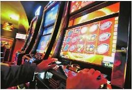 Fiuggi, bruciati al gioco ventuno milioni: scatta l'allarme sociale