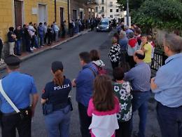 Funerali Fabrizio Greco: chiesa gremita e dolore. Il prete: basta morti di lavoro