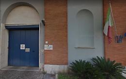 Addormentava i pazienti per poi derubarli: arrestata infermiera rapinatrice