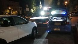 Parcheggi selvaggi nelle zone dello sballo: serata di rimozioni in centro