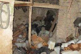 Rifiuti sanitari in un casolare: maxi sequestro. Timori per la natura del materiale