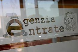 Catasto e tangenti, si cercano altri complici. Domani gli interrogatori