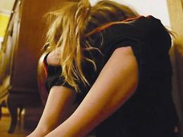 Violenza sessuale su minore: il racconto choc di una 14enne alla madre