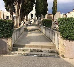 Furti, malviventi senza scrupoli: raffica di colpi anche al cimitero
