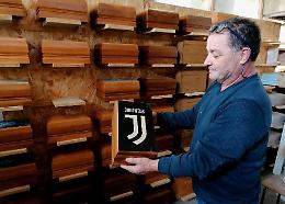 Tifo oltre la morte: ecco le urne cinerarie con il logo della squadra del cuore