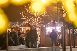 "Christmas Village", eventi rinviati a domani a causa del maltempo