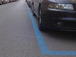 Strisce blu e ausiliari: parte il braccio di ferro tra società e sindacati