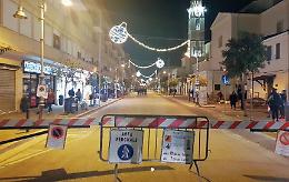 Isola pedonale, ascoltati i commercianti: sospeso il blocco in centro