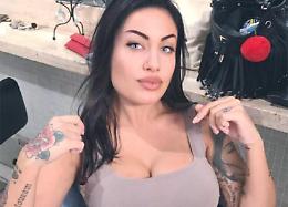 Vanya e le foto osé con Paolo: Ruffini finisce nella bufera