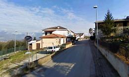 Escono per fare shopping: al ritorno trovano la casa svuotata dai ladri