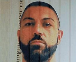 Detenuto serbo chiede un permesso per vedere il figlio, ma evade: catturato