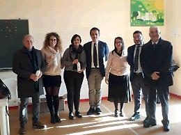 Nelle scuole arrivano le borracce per un mondo plastic free
