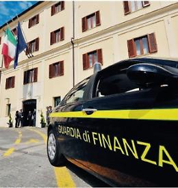 Castelli - Povero per il fisco ma vita da nababbo: sequestro da 3,5 milioni