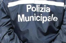 Parcheggio selvaggio, adesso è tolleranza zero: fioccano le multe