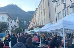 Cassino, "nuovo" mercatino dell'antiquariato: buona la prima edizione