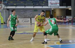 In C Silver straripante Ferentino. Scuba batte Serapo