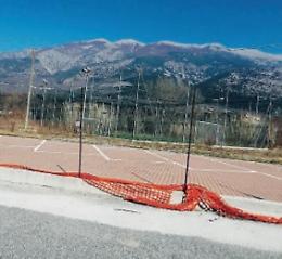 Il campetto mai aperto che non ha visto gol: è "vietato" giocare