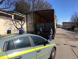 Gasolio di contrabbando dalla Repubblica Ceca: maxi sequestro e due denunce